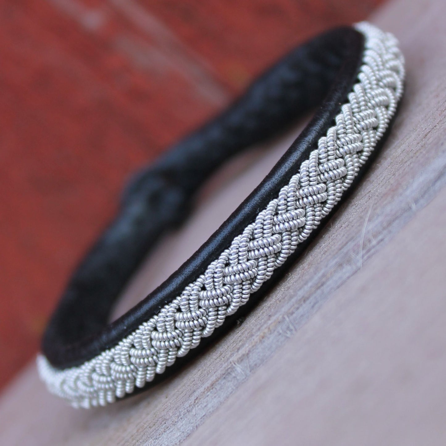 Black Sami bracelet in reindeer leather
