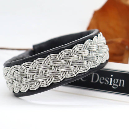 Sami Bracelet in Black reindeer leather and woven pewter thread