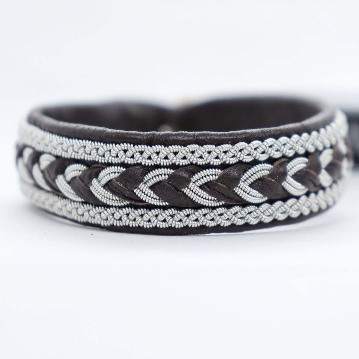 sami lapland bracelet in dark brown leather and pewter thread braids