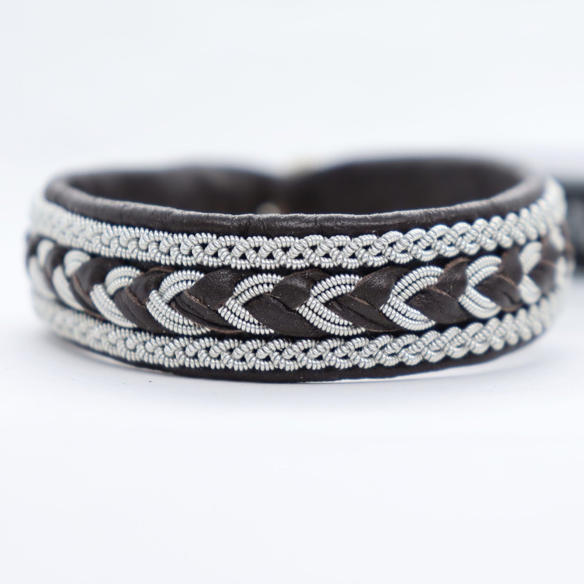 sami lapland bracelet in dark brown leather and pewter thread braids