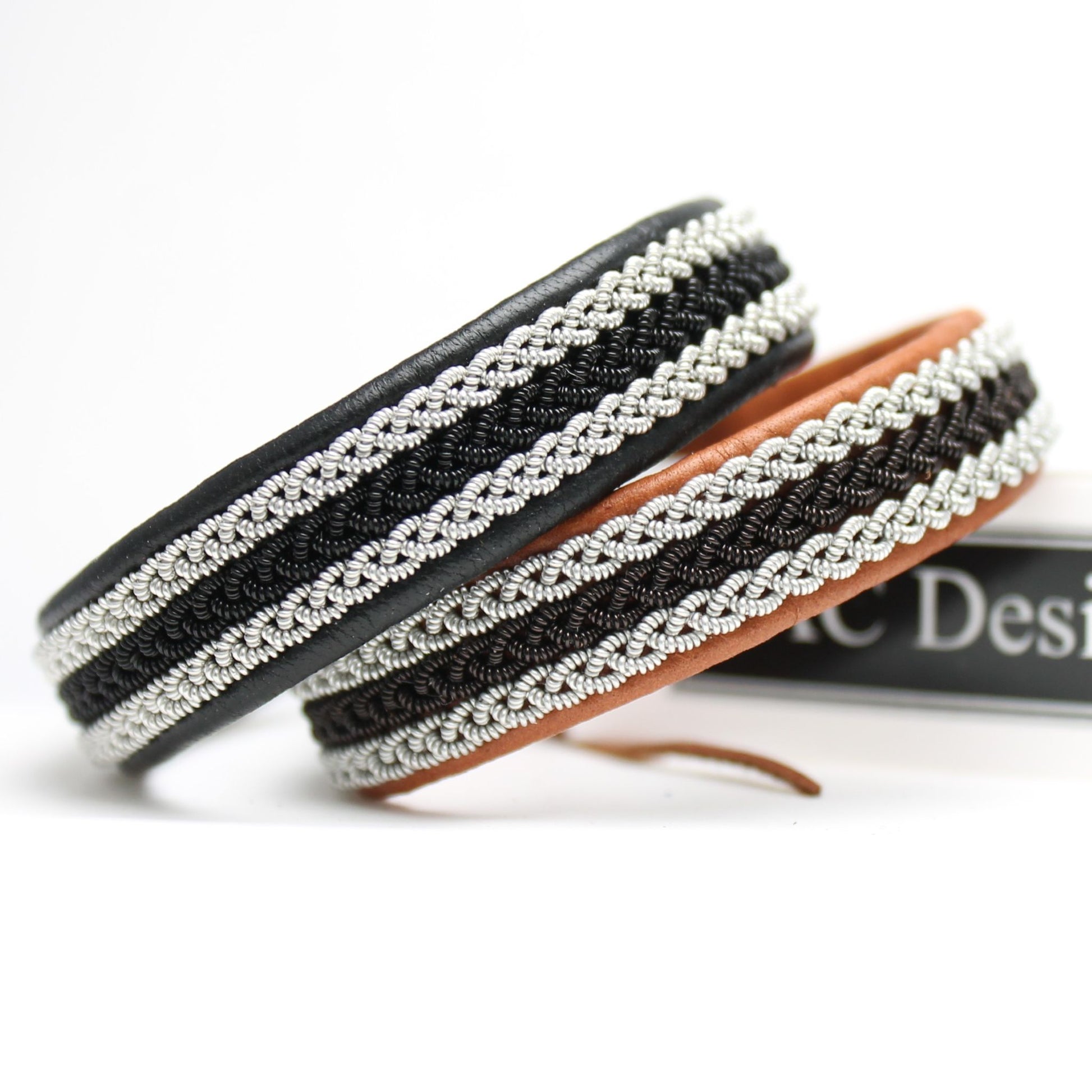 Sami leather bracelet in pewter wire and Black copper wire