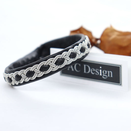 swedish sami bracelet in black reindeer leather