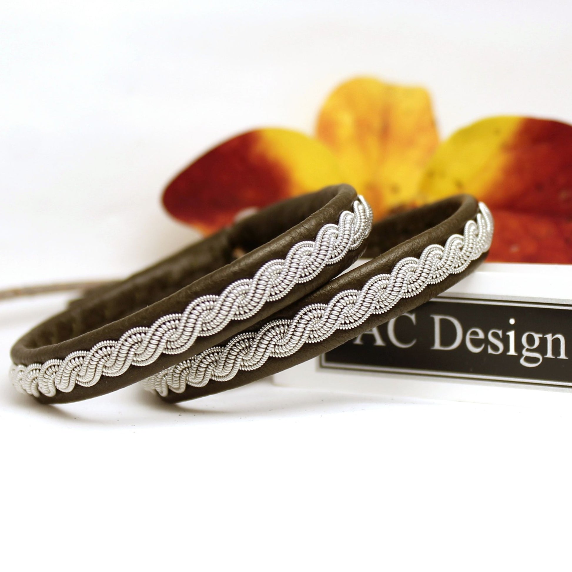 Sami bracelet with pewter wire braid and olive green leather