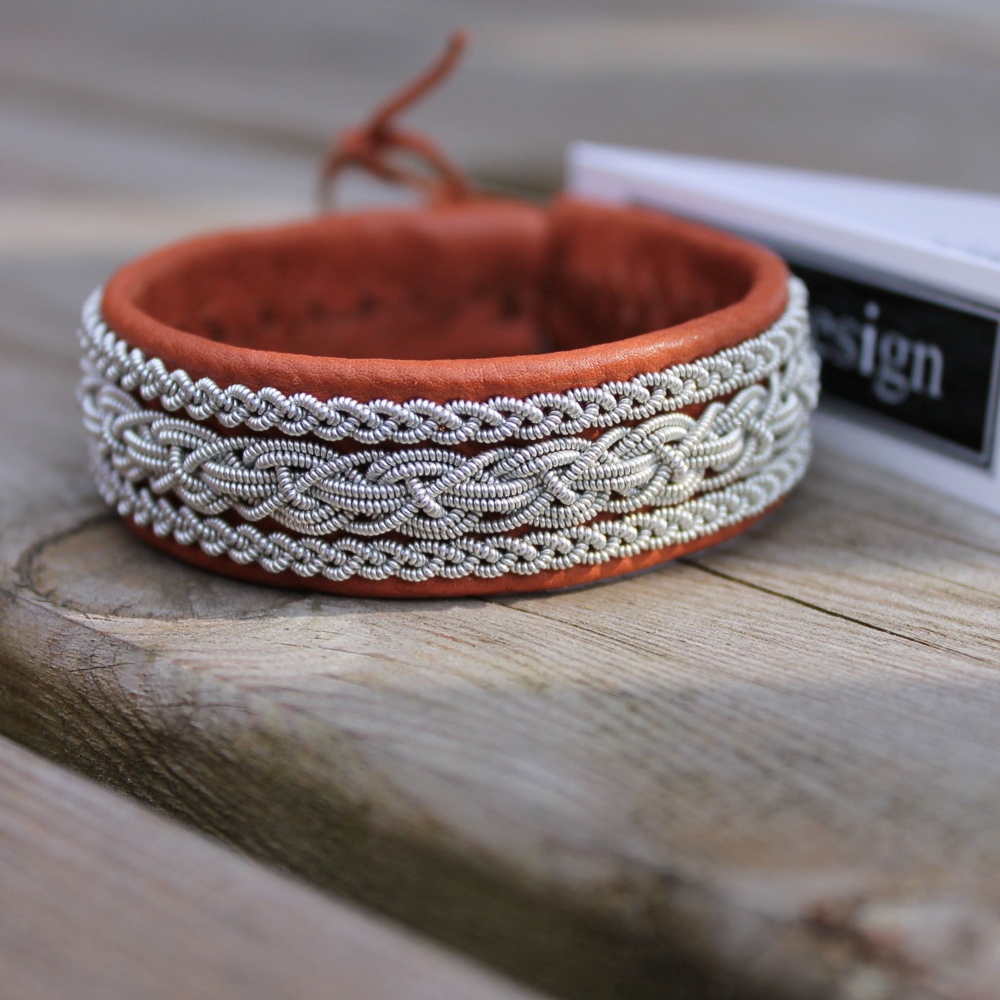 sami bracelet in pewter thread and reindeer leather