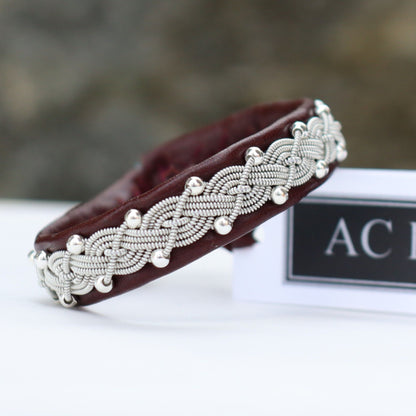Sami bracelet in leather, pewter wire braid with silver beads