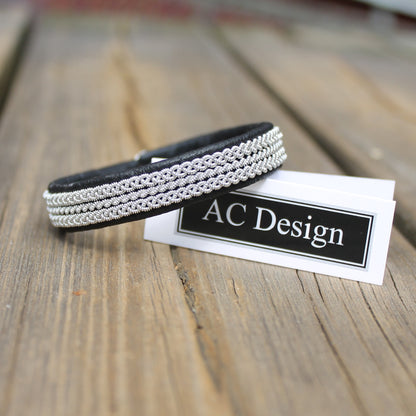 Sami bracelet in leather and pewter wire