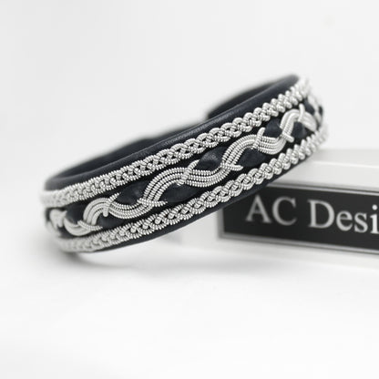 Nordic Sami bracelet in leather with braided pewter wire