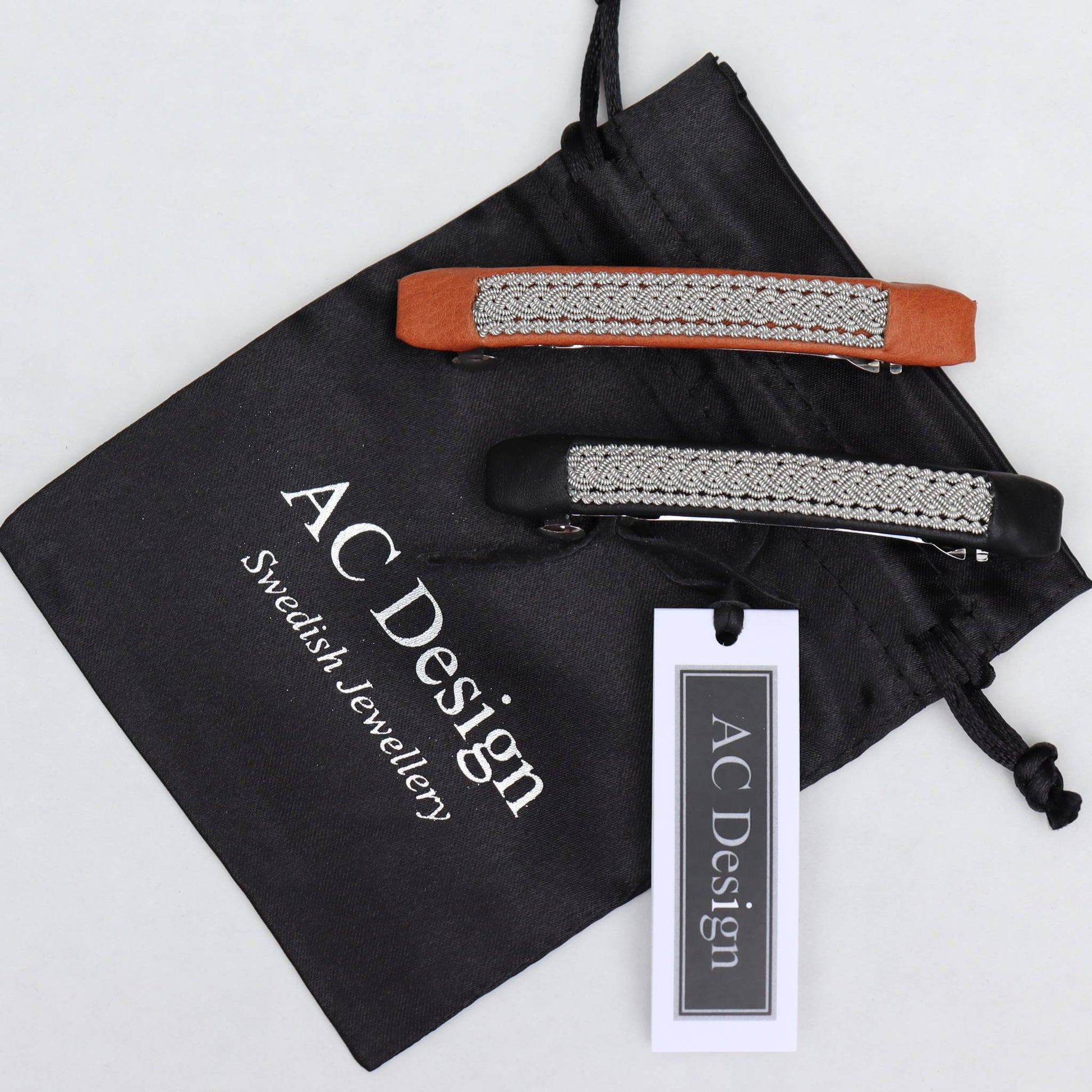 Hair clips in Sami style