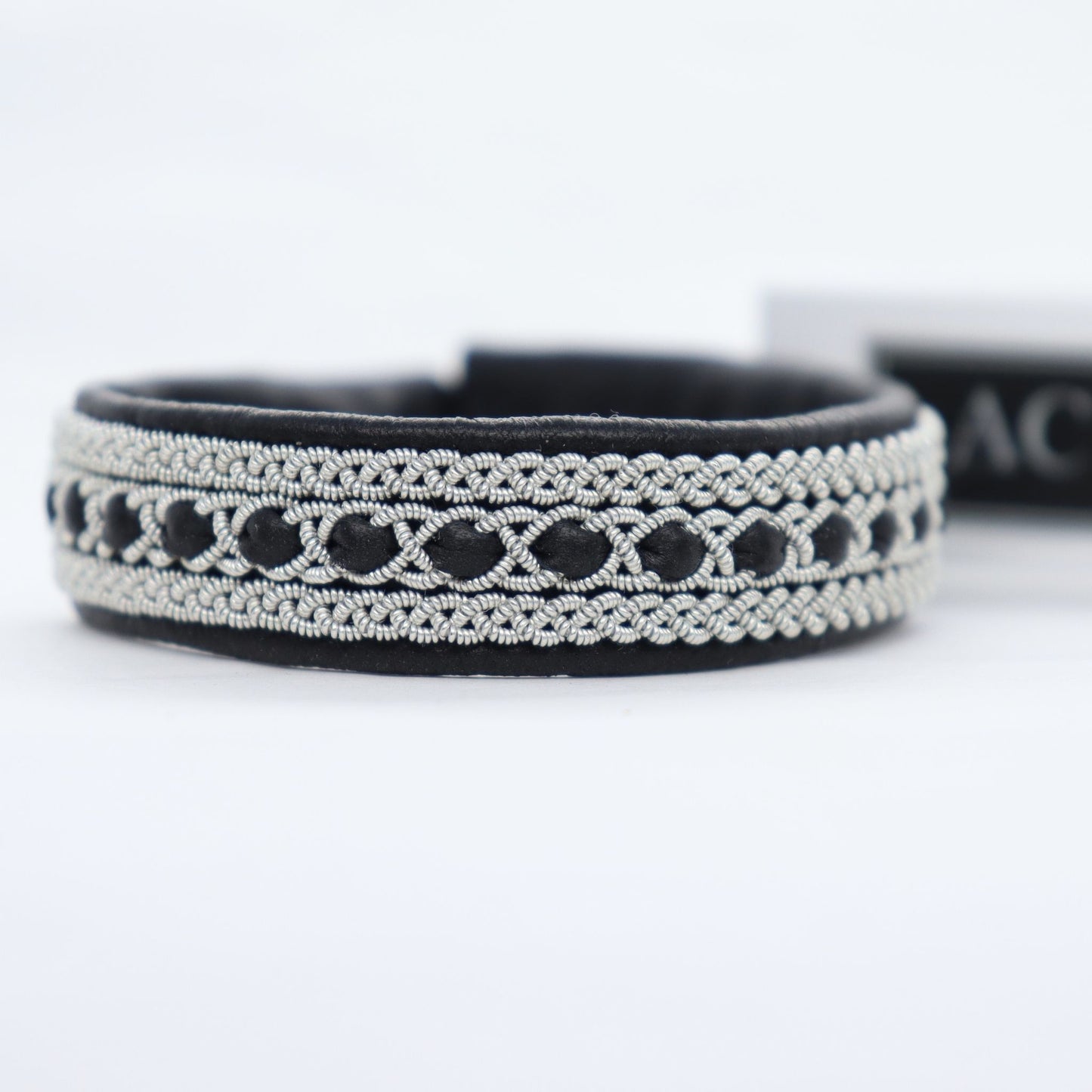 Sami bracelet in reindeer leather and pewter thread