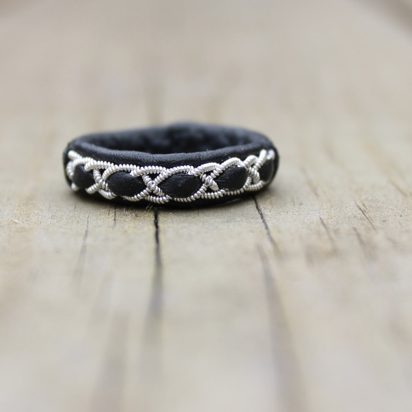 Narrow Sami ring