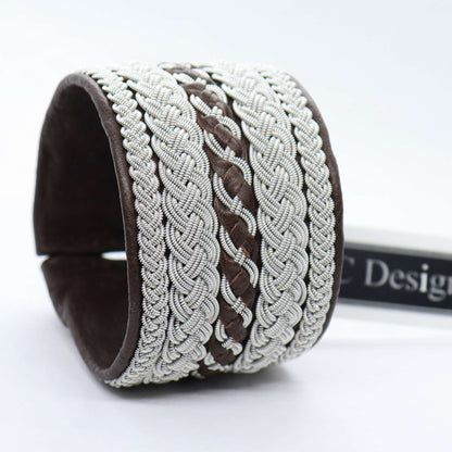 Nordic Sami bracelet in pewter wire braids and genuine leather